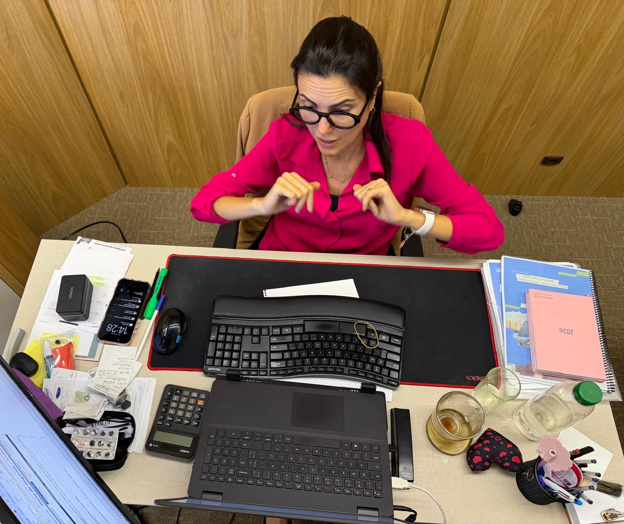 Jacque mesa escritorio.jpeg